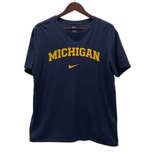 Nike Michigan Wolverines Blue T-Shirt Short Sleeve Spell Out Maize Swoosh Large